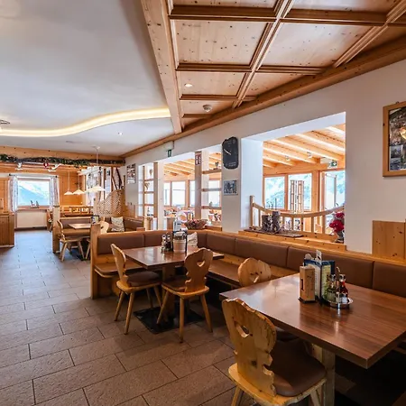 Edelweisshuette Ladurns Hotel Fleres