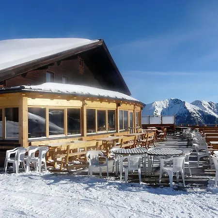 Hotel Edelweisshuette Ladurns