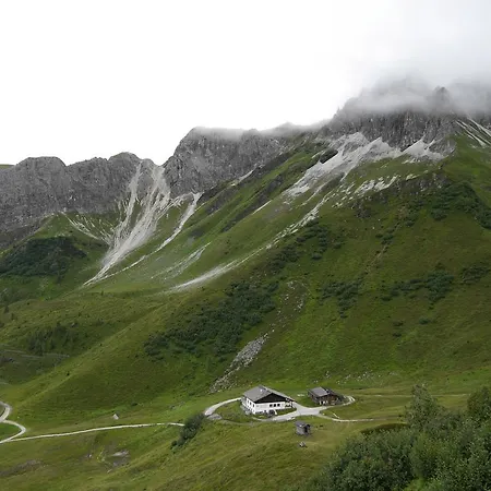 Edelweisshuette Ladurns Hotel