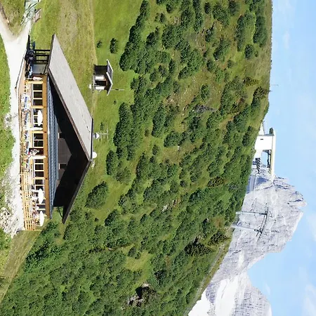 Edelweisshuette Ladurns Hotel *