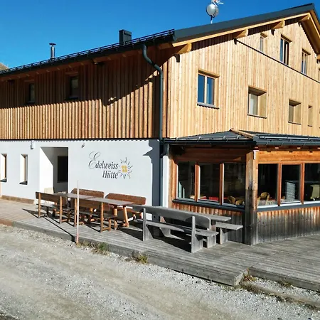 Hotel Edelweisshuette Ladurns
